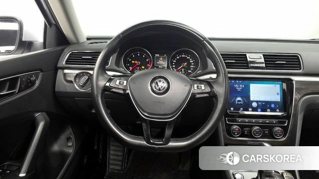 Volkswagen The New Passat 2018 Серебряный из Кореи, фото 4