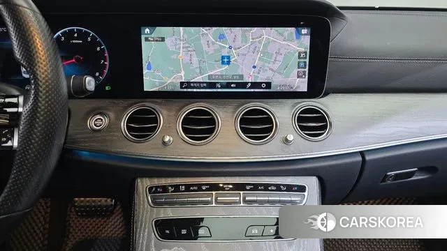 Mercedes-Benz E-Class W213 2021 Черный из Кореи, фото 4