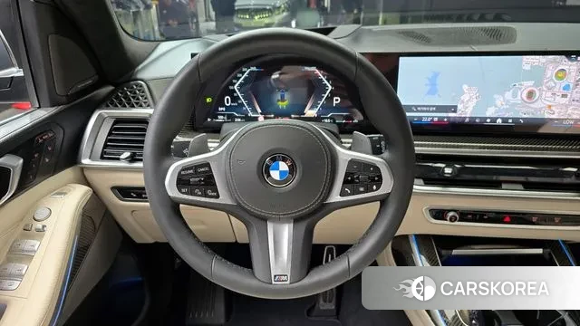 BMW X7 (G07) 2025 Черный из Кореи, фото 4