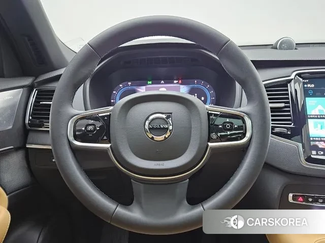 Volvo XC90 second Generation 2024 Белый из Кореи, фото 4