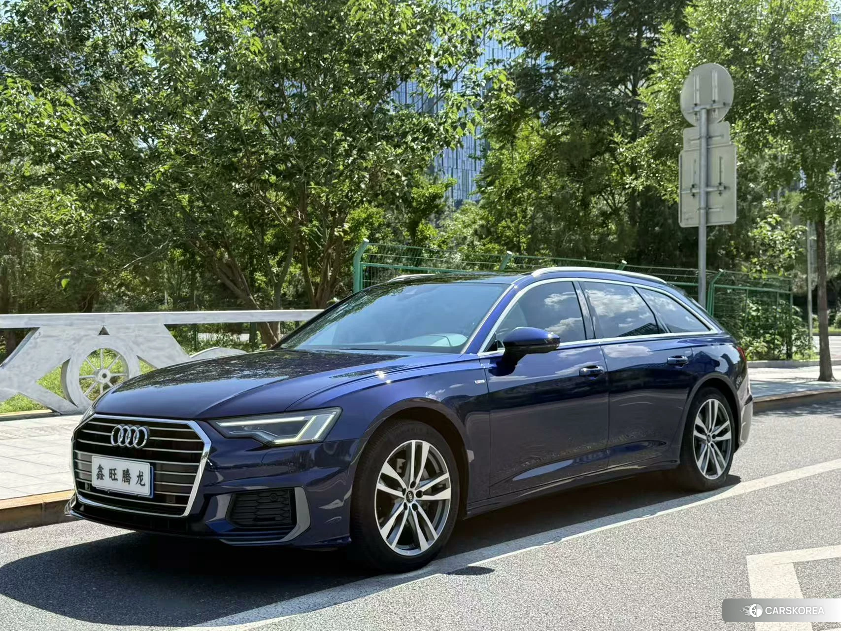 Audi A6 (import) 2020 Синий из Китая, фото 4