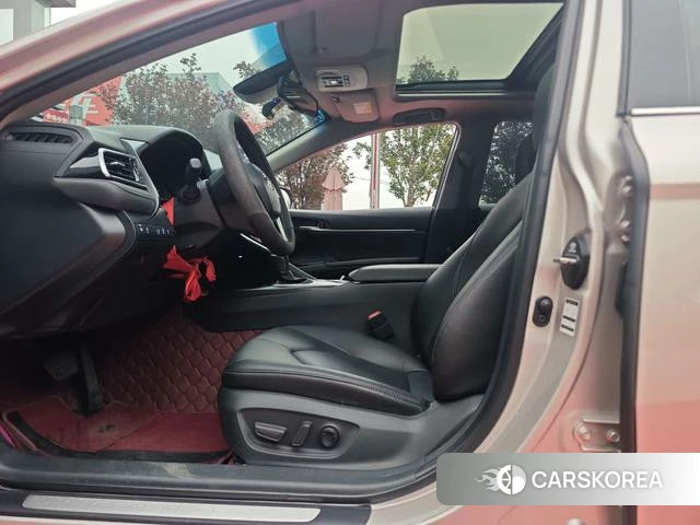 Toyota Camry 2023 Другой из Китая, фото 4