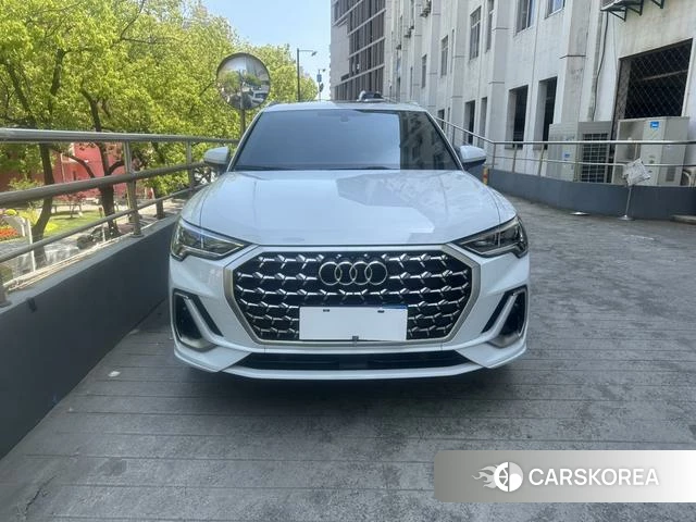 Audi Q3 2023 Белый из Китая, фото 4