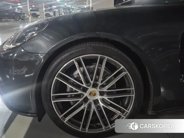 Porsche Panamera (971) 2018 Серый из Кореи, фото 4