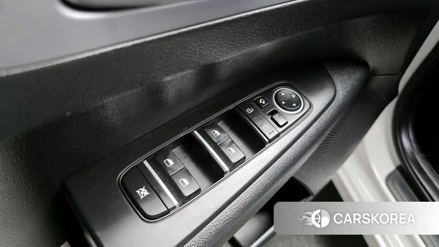 Kia The New K3 2nd generation 2022 Белый из Кореи, фото 4