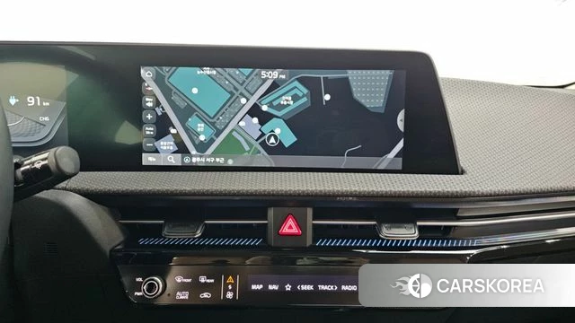 Kia EV6 2023 Черный из Кореи, фото 4