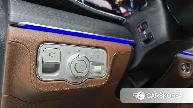 Mercedes-Benz GLE-Class W167 2024 Белый из Кореи, фото 4