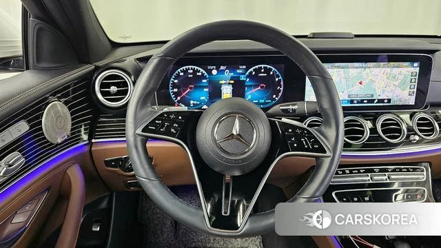 Mercedes-Benz E-Class W213 2023 Белый из Кореи, фото 4