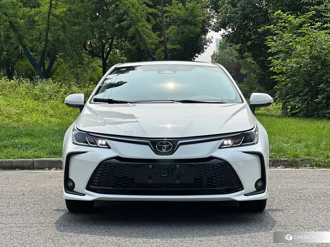 Toyota Corolla 2025 Белый из Китая, фото 4