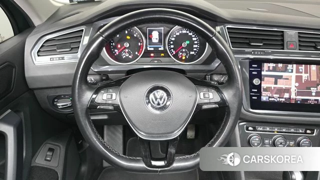 Volkswagen Tiguan second Generation 2020 Серый из Кореи, фото 4