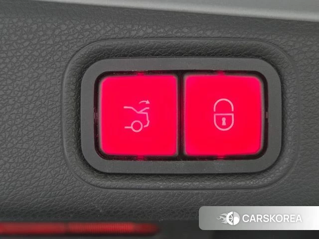 Mercedes-Benz E-Class W213 2018 Серебряный из Кореи, фото 4