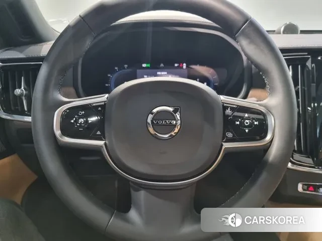 Volvo S90 2024 Серый из Кореи, фото 4