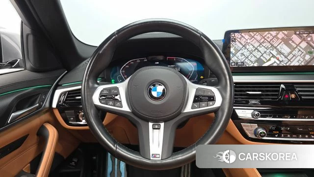 BMW 5 Series (G30) 2023 Серый из Кореи, фото 4