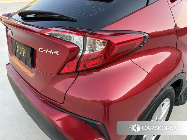 Toyota C-HR 2021 Красный из Китая, фото 4