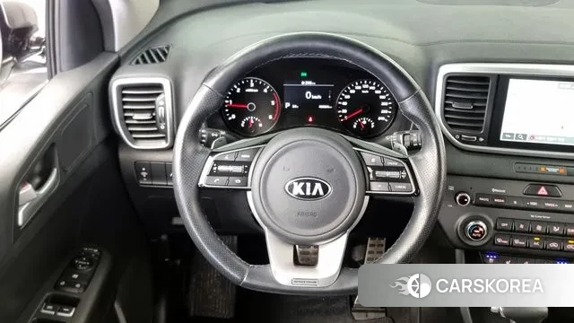 Kia Sportage The Bold 2021 Серебристо-серый из Кореи, фото 4