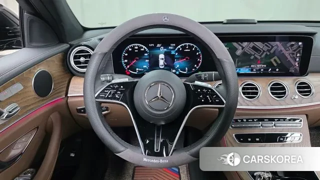 Mercedes-Benz E-Class W213 2023 Черный из Кореи, фото 4