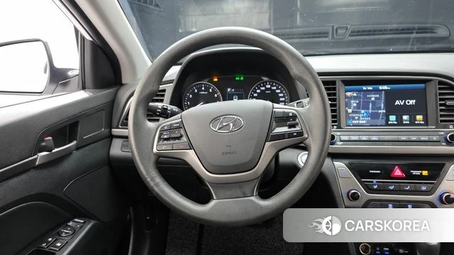 Hyundai Avante AD 2018 Белый из Кореи, фото 4