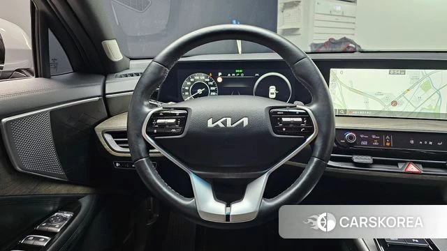 Kia K8 2023 Серебристо-серый из Кореи, фото 4