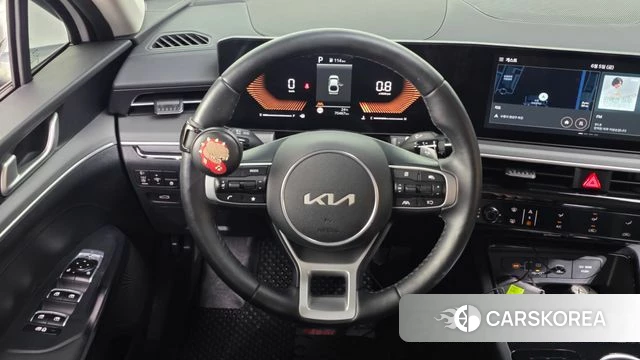 Kia The New K5 3rd generation 2024 Белый из Кореи, фото 4