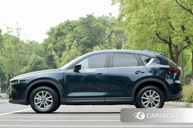 Mazda CX-5 2025 Темно-серый из Китая, фото 4