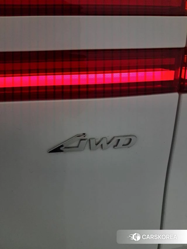 Genesis GV70 2025 Белый из Кореи, фото 4