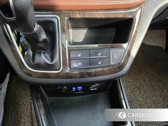 Hyundai The New Grand Starex 2019 Черный из Кореи, фото 4