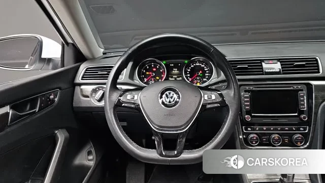 Volkswagen The New Passat 2018 Белый из Кореи, фото 4