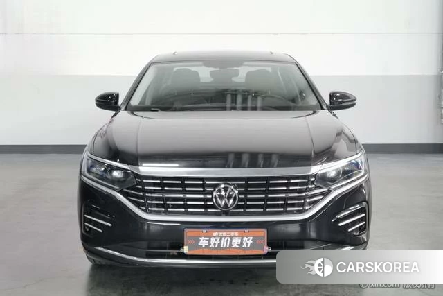 Volkswagen Passat 2023 Черный из Китая, фото 4