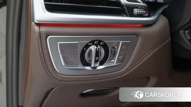 BMW 7 Series (G11) 2022 Черный из Кореи, фото 4