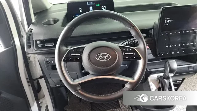 Hyundai Staria 2023 Белый из Кореи, фото 4