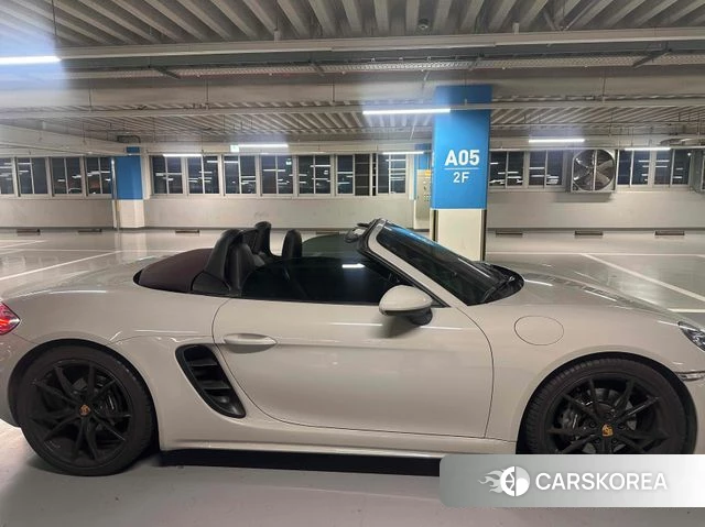 Porsche 718 Boxster 2018 Серый из Кореи, фото 4