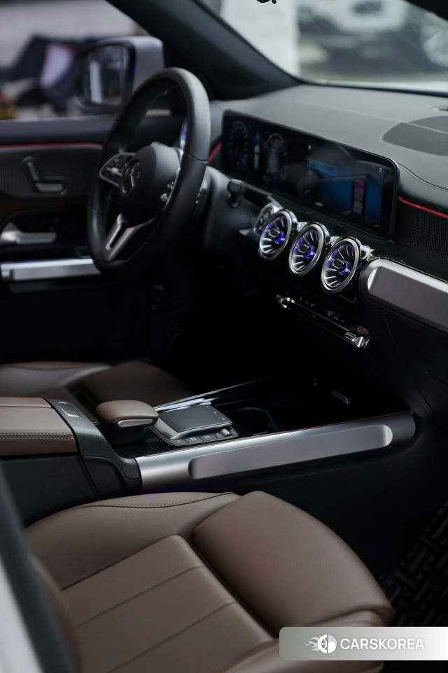 Mercedes-Benz GLB 2021 Белый из Китая, фото 4