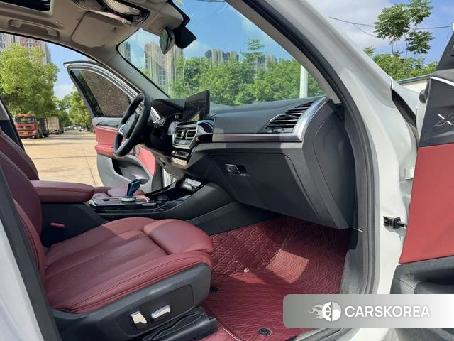 BMW iX3 2022 Белый из Китая, фото 4