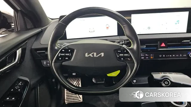 Kia EV6 2023 Белый из Кореи, фото 4