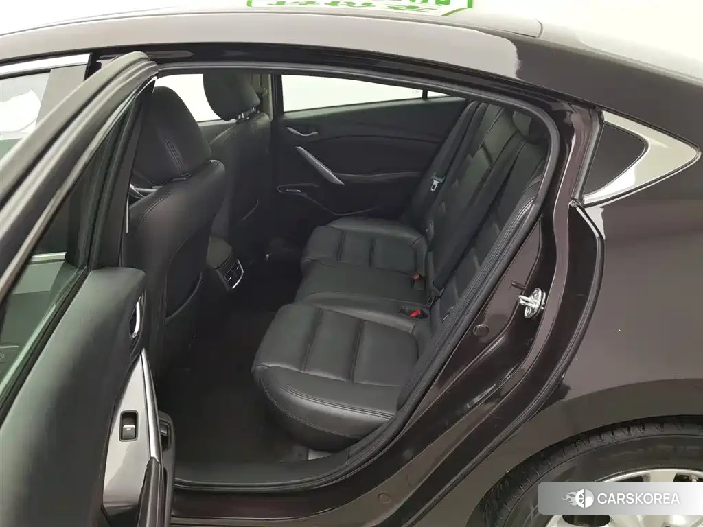 Mazda Atenza 2018 Red/purple из Китая, фото 4