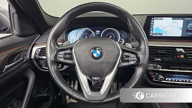 BMW 5 Series (G30) 2018 Серый из Кореи, фото 4