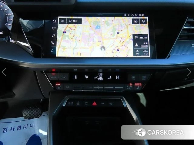 Audi A3 (8Y) 2024 Белый из Кореи, фото 4