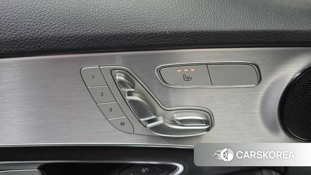 Mercedes-Benz C-Class W205 2020 Белый из Кореи, фото 4