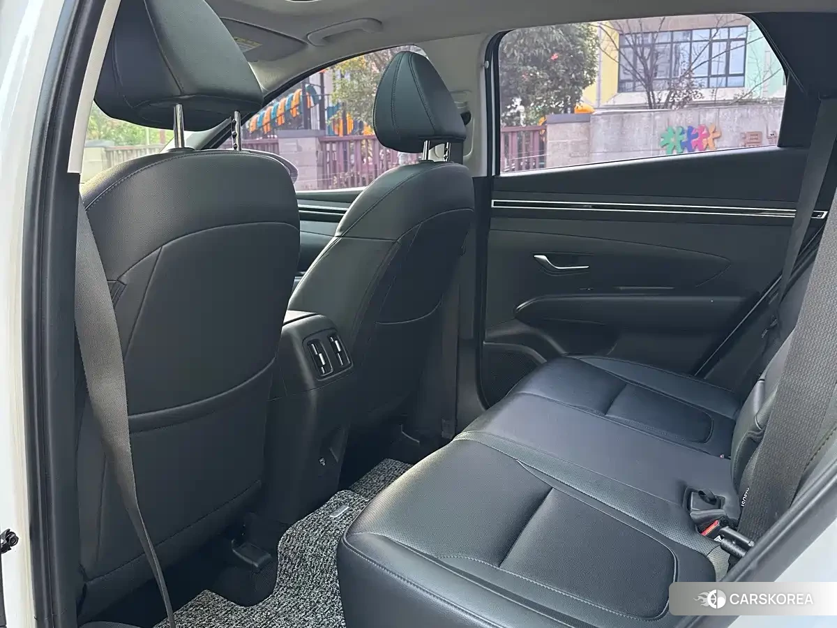 Hyundai Tucson 2022 Белый из Китая, фото 4