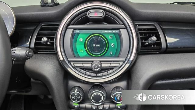 Mini Cooper Convertible 2020 Небесно-голубой из Кореи, фото 4
