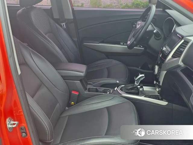 Ssangyong Tivoli Armor 2019 Оранжевый из Кореи, фото 4