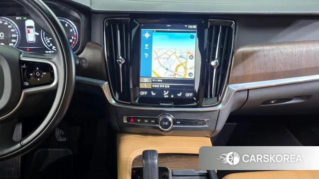 Volvo V90 Cross-Country 2020 Черный из Кореи, фото 4