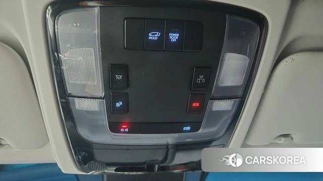 Hyundai Staria 2021 Серый из Кореи, фото 4