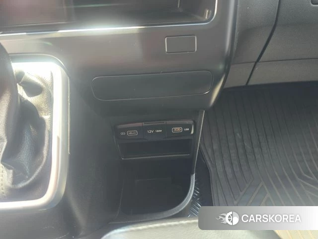 Hyundai Staria 2021 Серебристо-серый из Кореи, фото 4