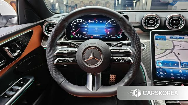 Mercedes-Benz C-Class W206 2023 Белый из Кореи, фото 4