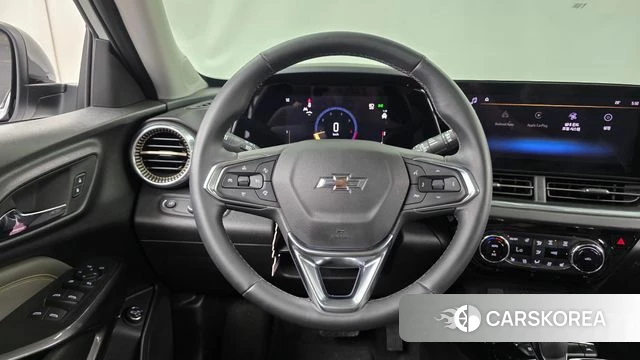 Chevrolet (GM Daewoo) Trax Crossover 2023 Белый из Кореи, фото 4