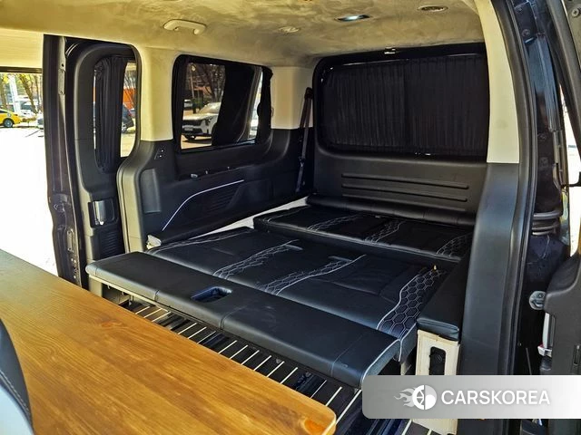 Hyundai Staria 2022 Черный из Кореи, фото 4