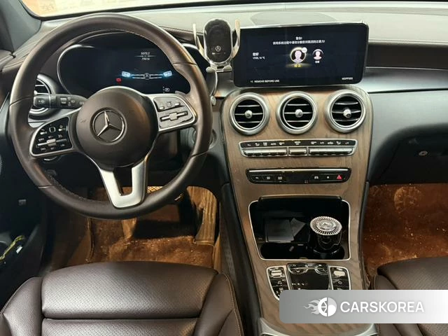 Mercedes-Benz GLC 2023 Белый из Китая, фото 4