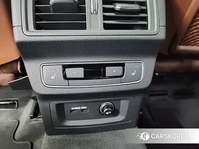 Audi Q5 (FY) 2023 Черный из Кореи, фото 4