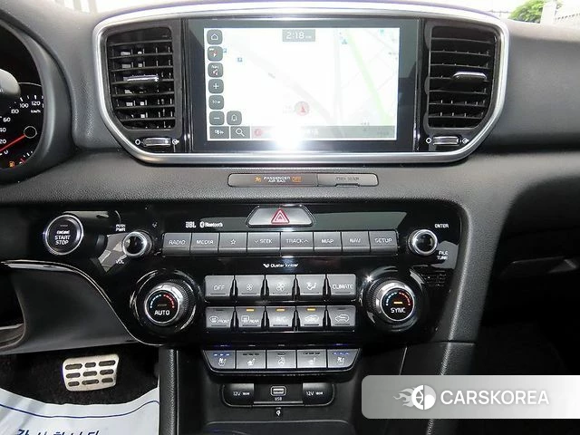 Kia Sportage The Bold 2018 Белый из Кореи, фото 4